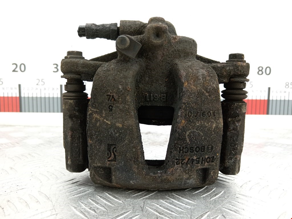 Суппорт передний правый OPEL Corsa D 2006-2014