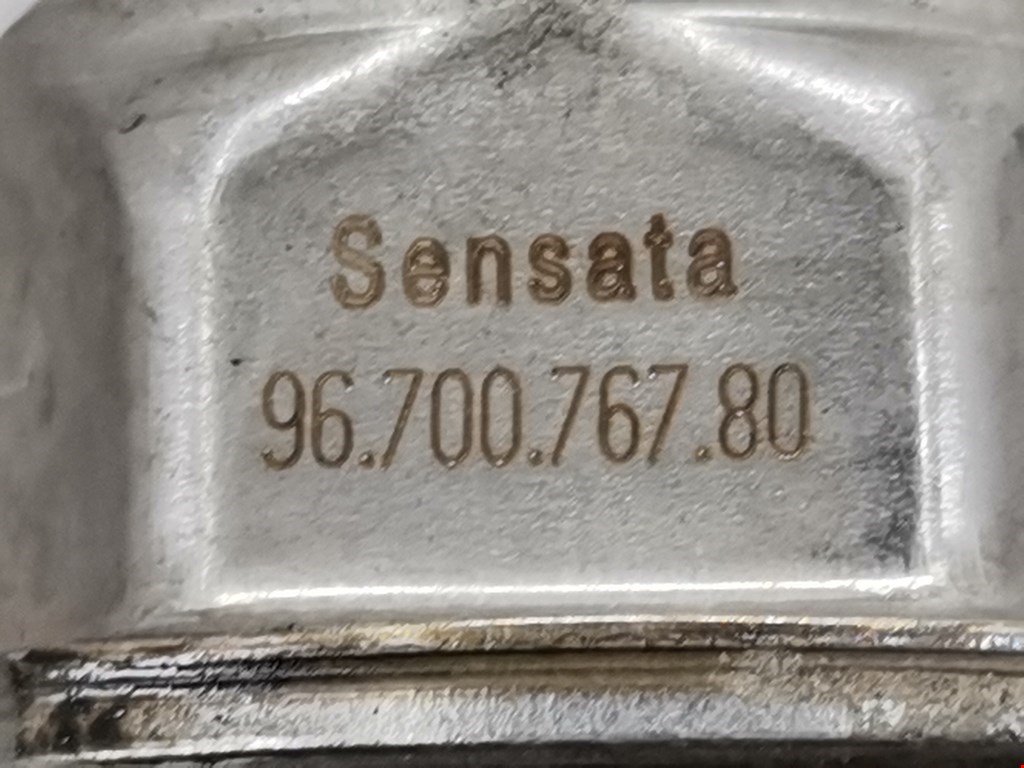 Датчик давления топлива CITROEN C3 Picasso 2009-2017