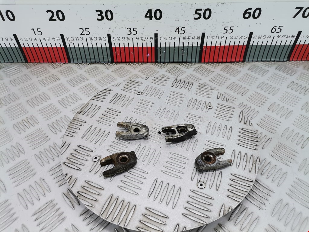 Крепление форсунки Renault Megane 3 (2008-2016)