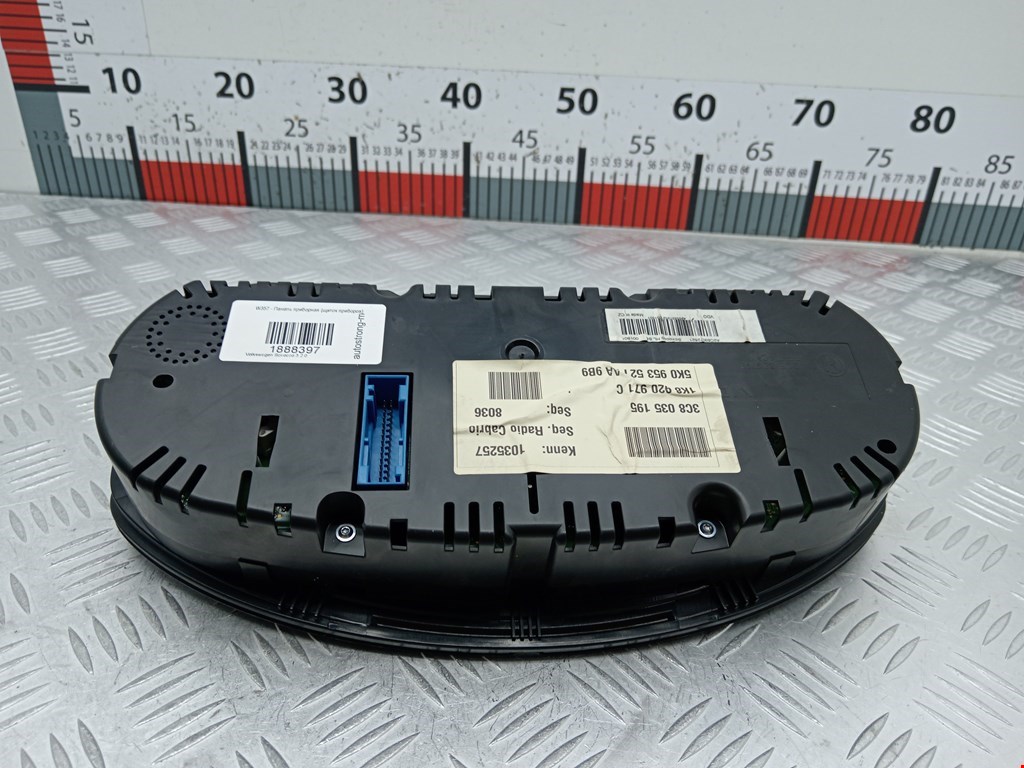 Панель приборов (щиток) VOLKSWAGEN Scirocco III 2008-2017