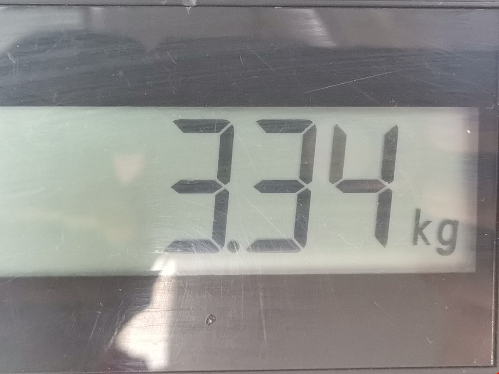 Стекло двери переднее левое AUDI A4 B5 1995-2001