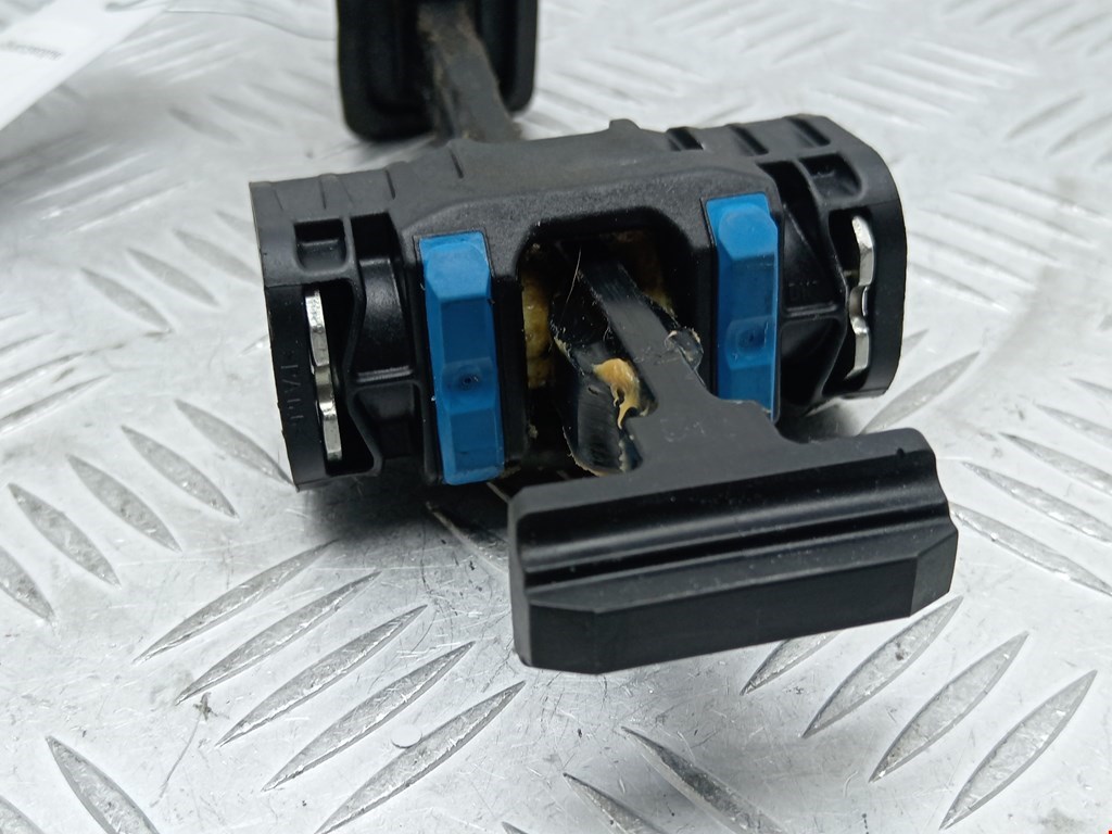 Ограничитель открывания двери VOLKSWAGEN Scirocco III 2008-2017