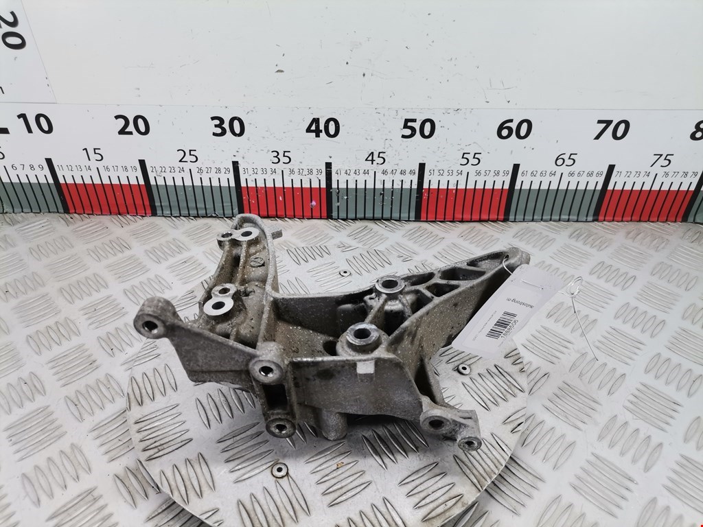 Кронштейн генератора CITROEN C3 Picasso 2009-2017