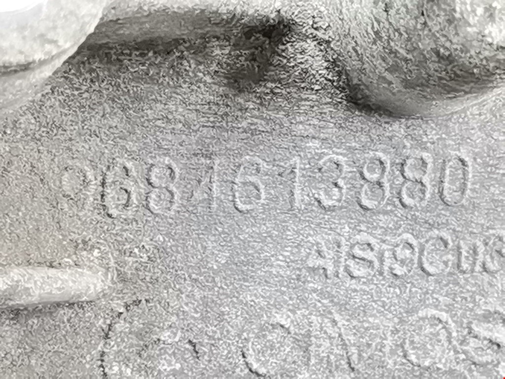 Кронштейн генератора CITROEN C3 Picasso 2009-2017