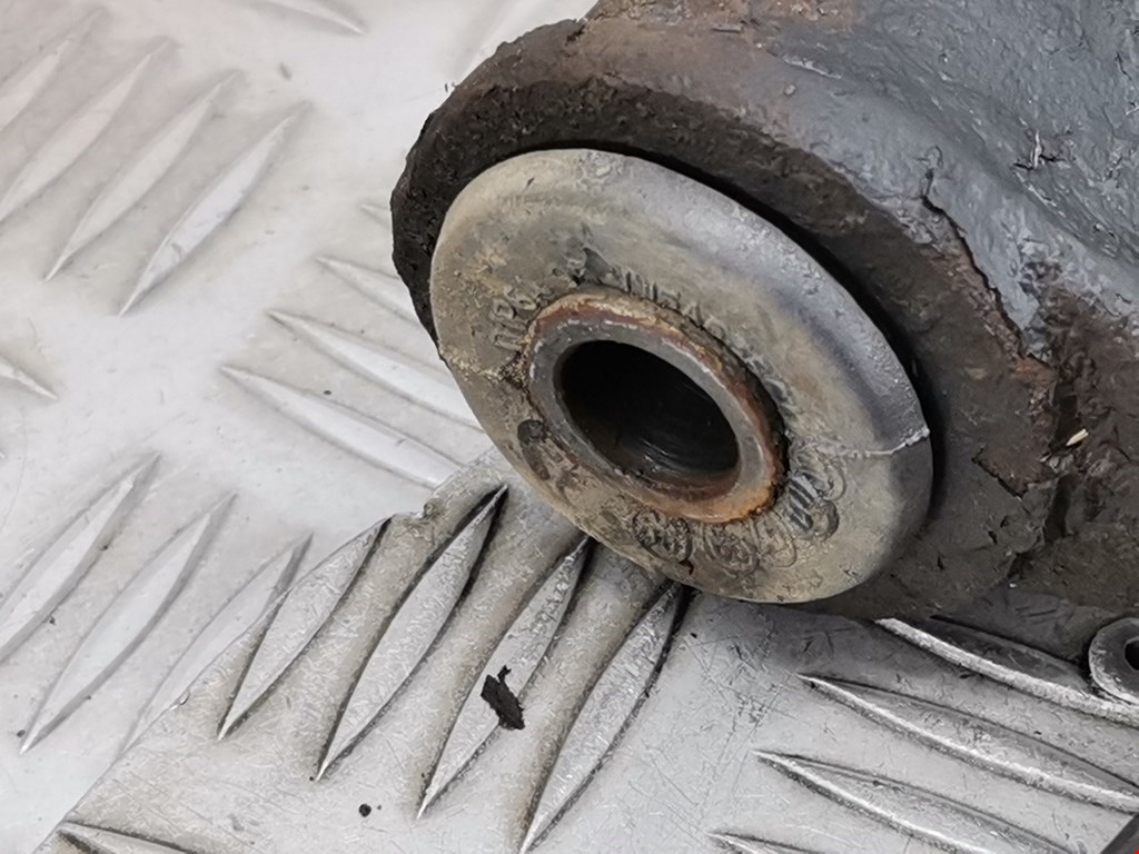 Рычаг передний левый VOLKSWAGEN Sharan 1995-2010