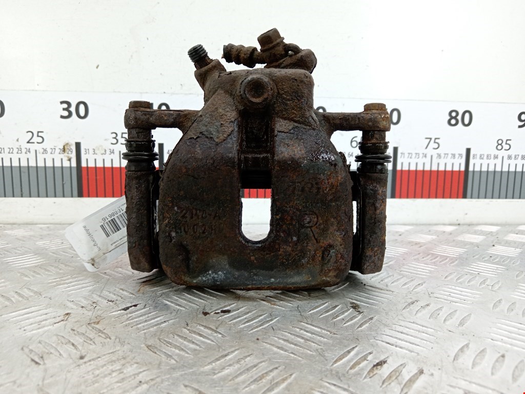 Суппорт передний правый FIAT Sedici 2005-2014