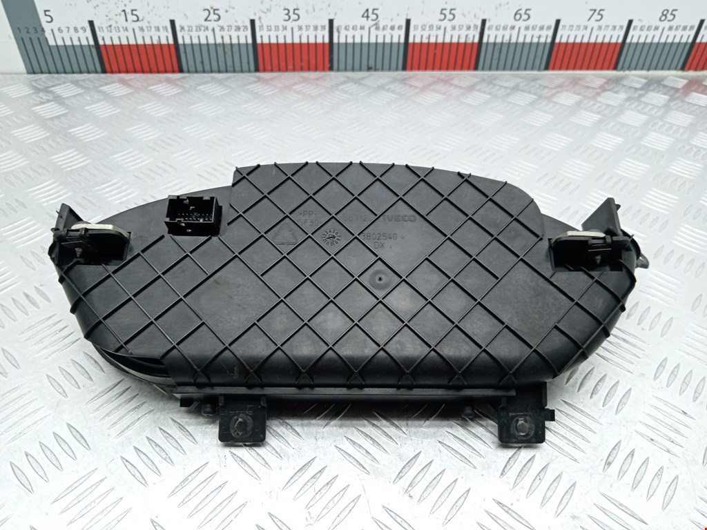 Панель приборов (щиток) IVECO Daily IV 2006-2011