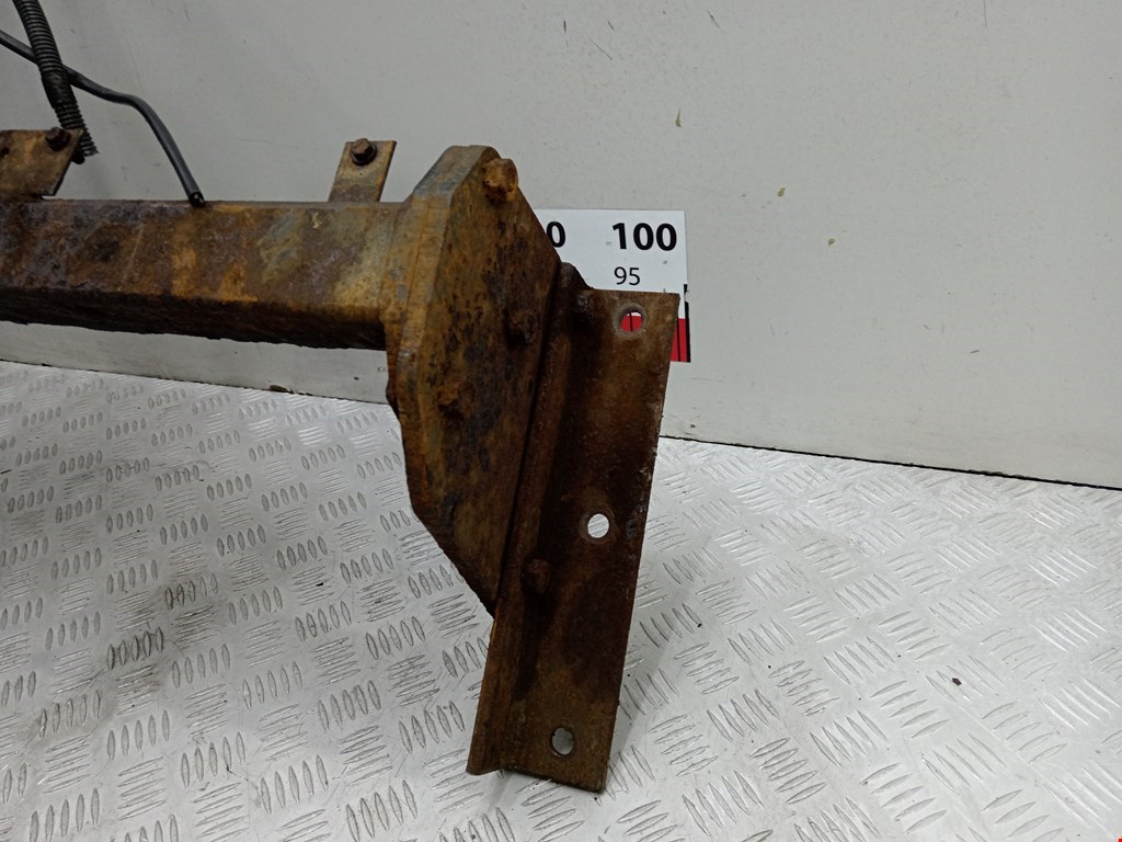 Фаркоп (прицепное устройство) MITSUBISHI Pajero III 2000-2006