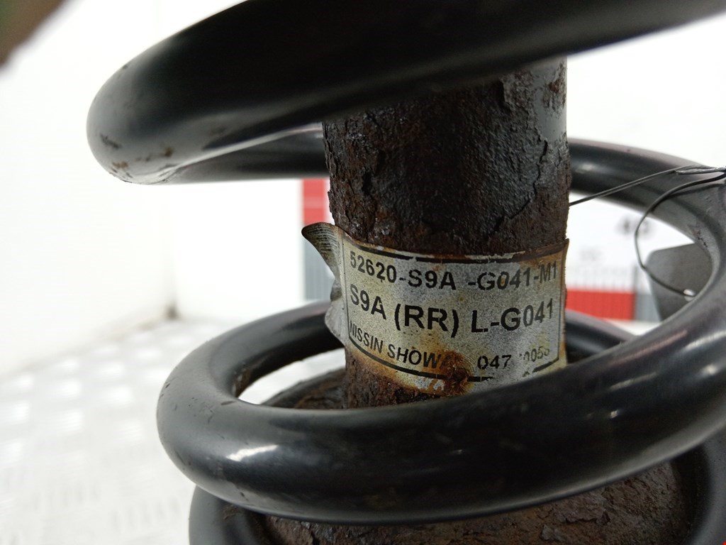 Амортизатор задний левый HONDA CR-V II 2002-2007