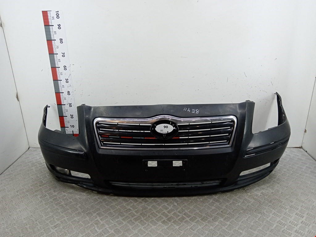 Бампер передний TOYOTA Avensis 2003-2008