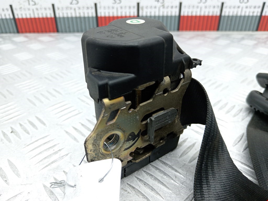 Ремень безопасности передний правый IVECO Daily III 1999-2006