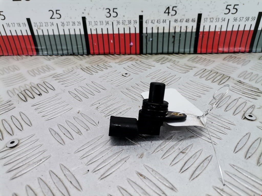 Датчик положения распредвала VOLKSWAGEN Golf IV 1997-2003