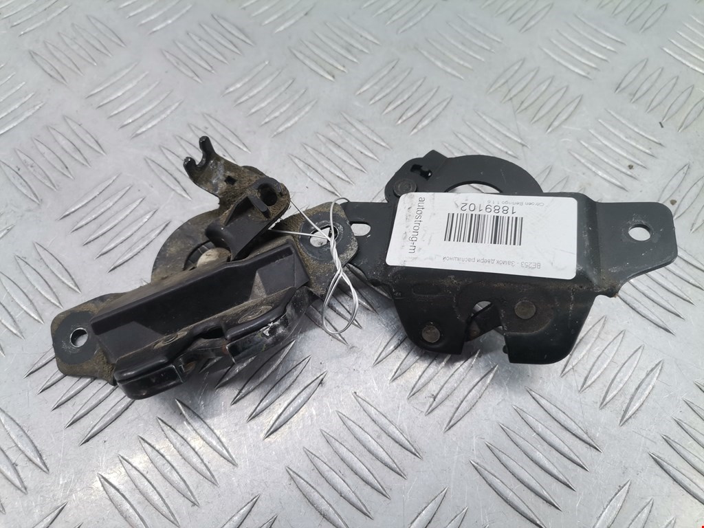 Замок двери распашной правой Citroen Berlingo 1 (1996-2012)