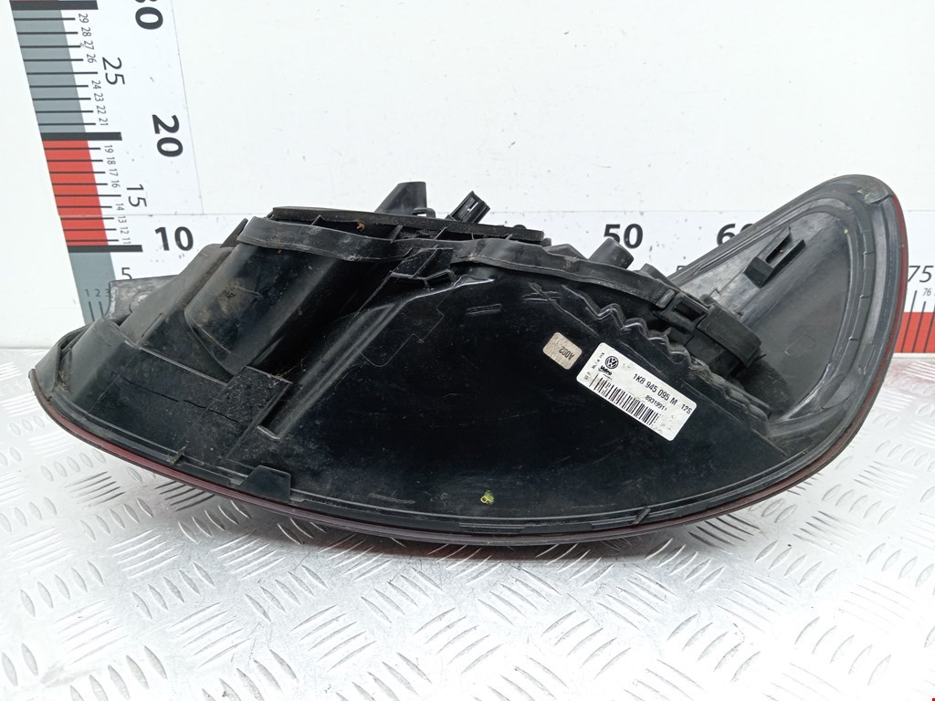 Фонарь задний левый VOLKSWAGEN Scirocco III 2008-2017