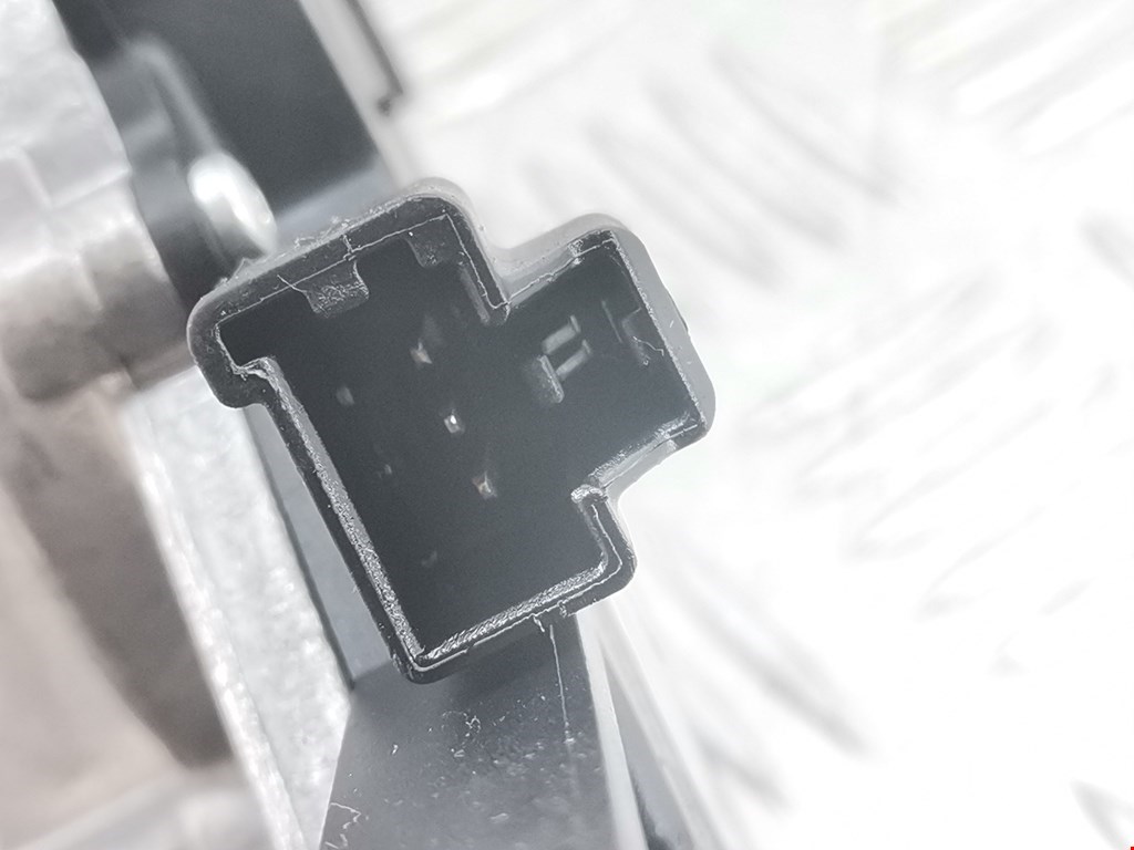 Моторчик стеклоочистителя задний FORD Mondeo III 2000-2007