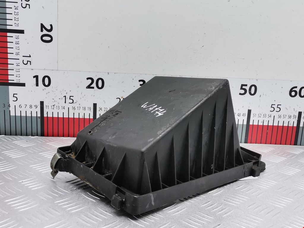 Корпус воздушного фильтра NISSAN Primera P11 1996-2002