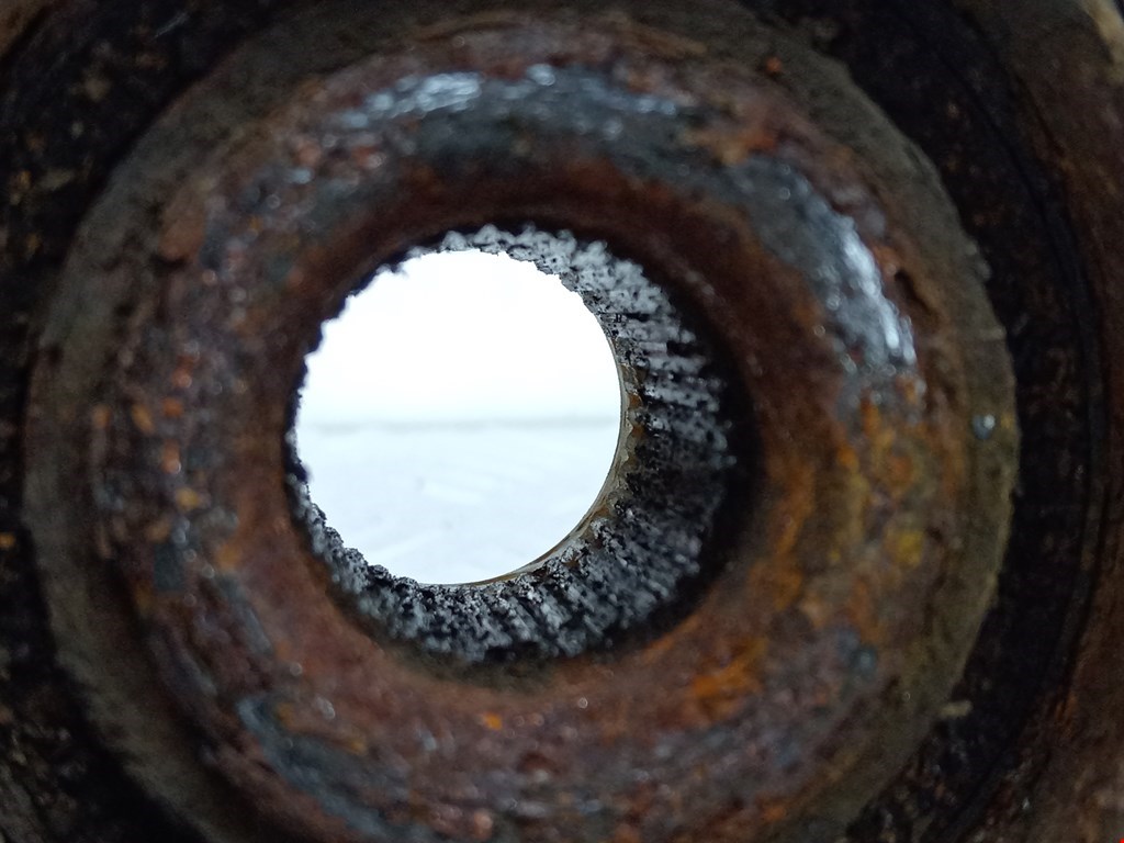 Ступица передняя правая FORD Focus II 2005-2011