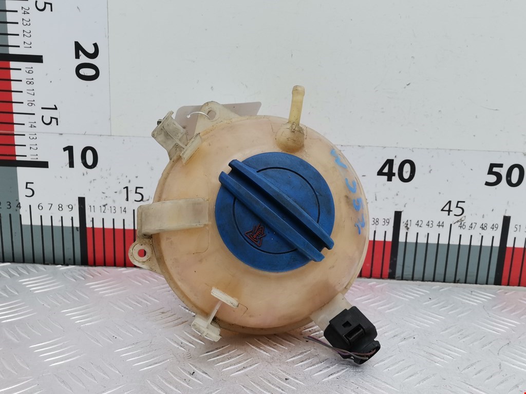 Бачок расширительный VOLKSWAGEN Scirocco III 2008-2017