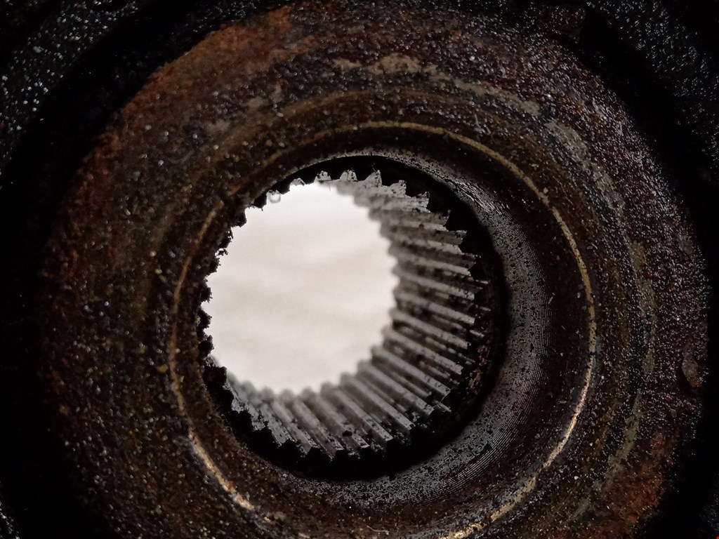 Ступица передняя правая OPEL Astra H/Family 2004-2015