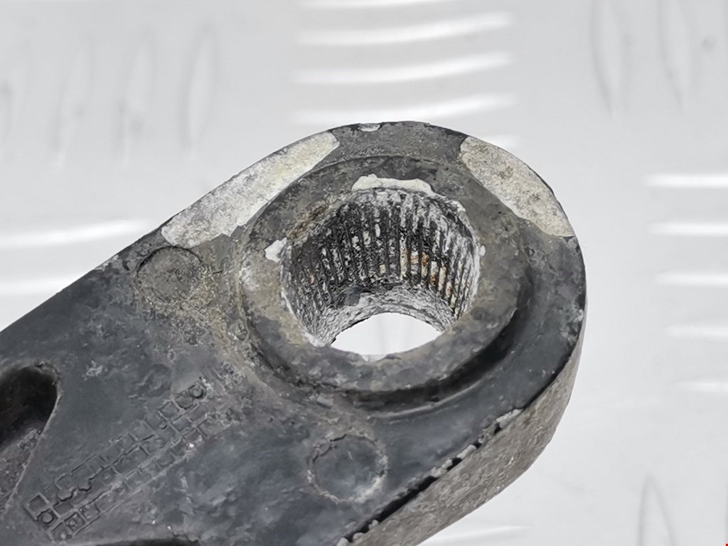 Поводок дворников передний левый/ правый PEUGEOT 607 2000-2010