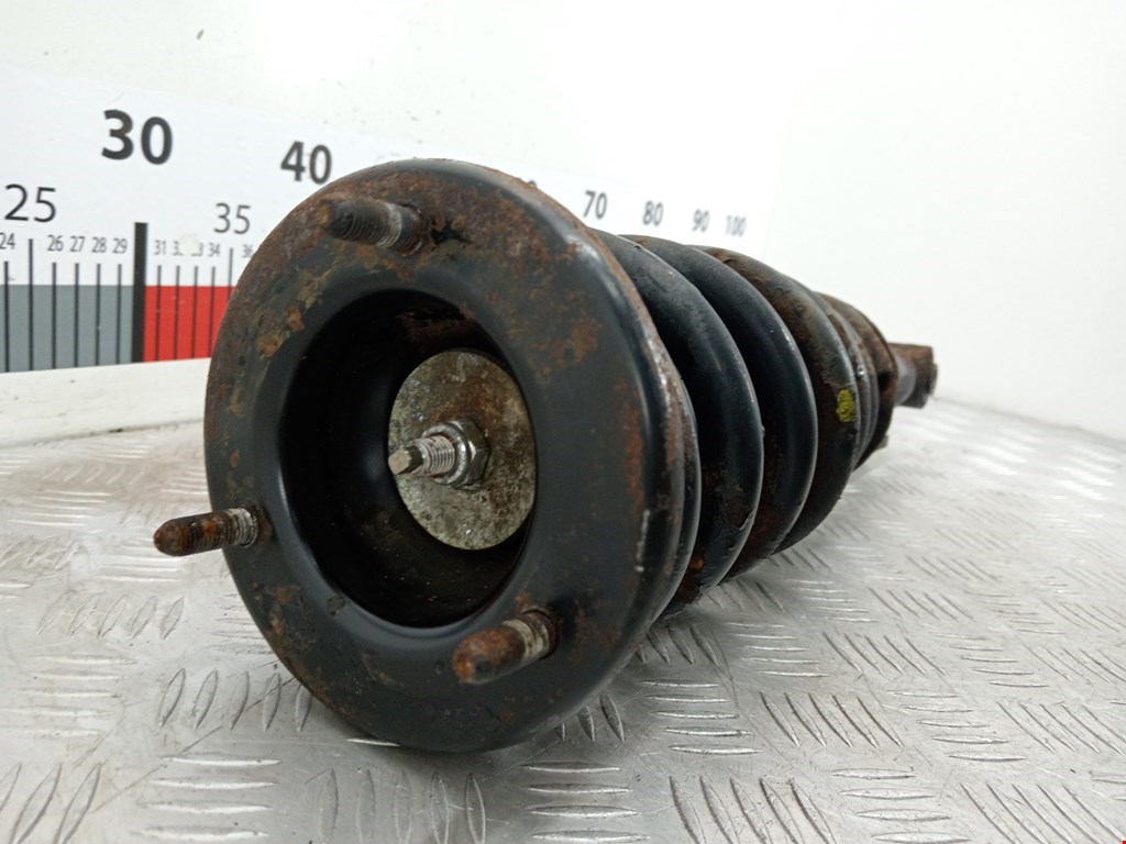 Амортизатор передний правый MITSUBISHI L200 KB 2006-2015