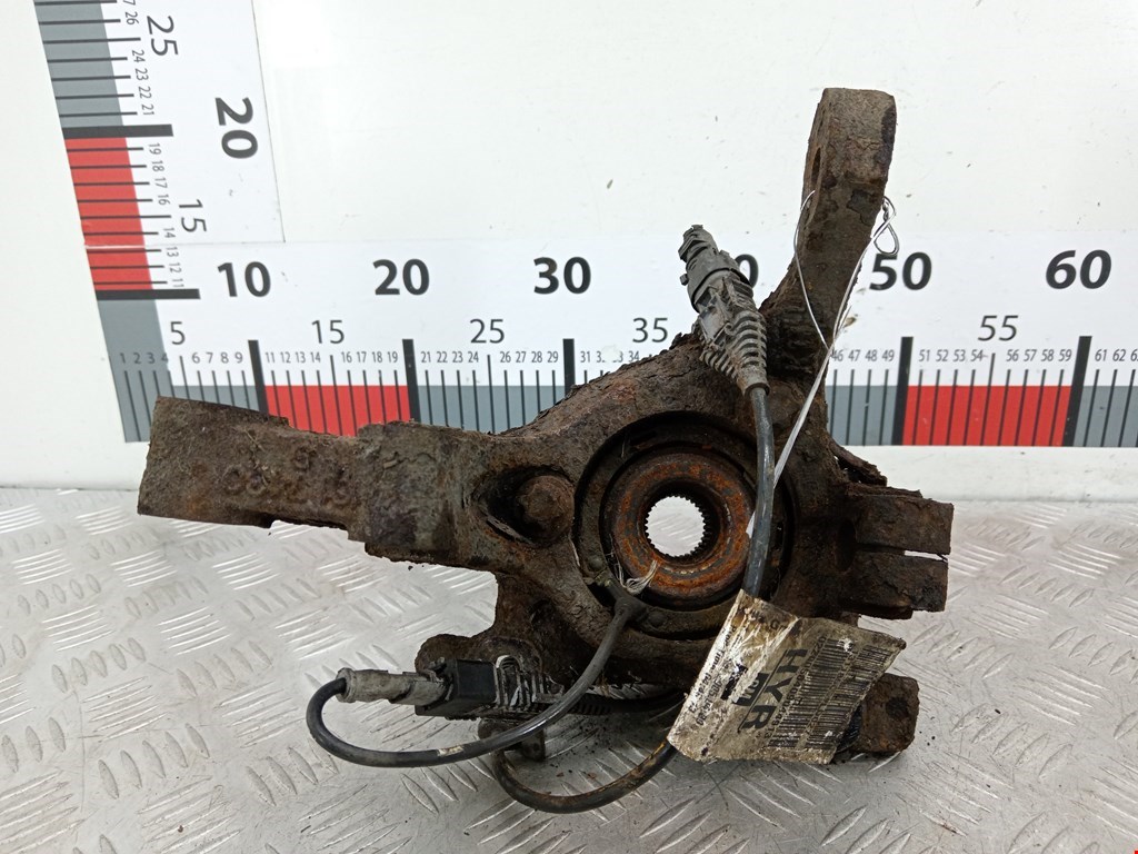 Ступица передняя правая OPEL Astra H/Family 2004-2015