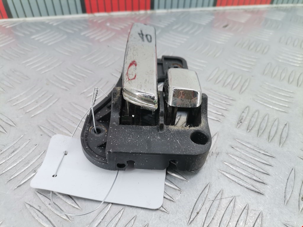 Ручка дверная задняя внутренняя правая KIA Carens 2006-2012