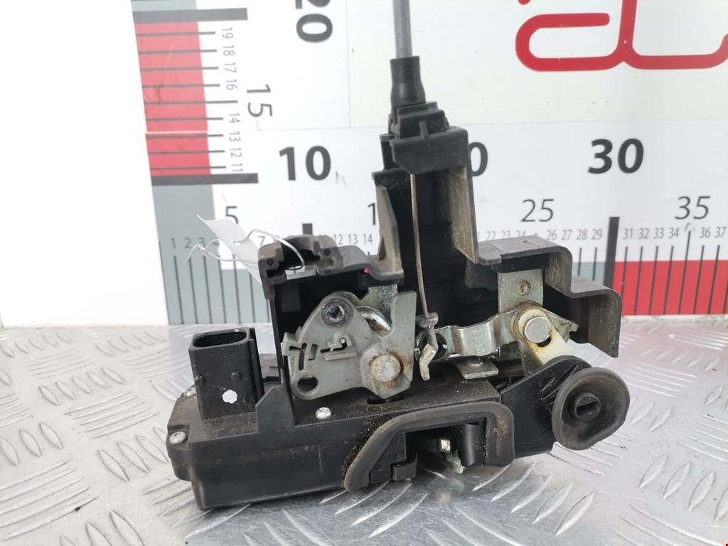 Замок двери задней левой OPEL Antara 2006-2015