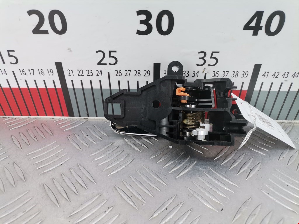 Ручка дверная передняя внутренняя левая MITSUBISHI Outlander XL 2006-2012