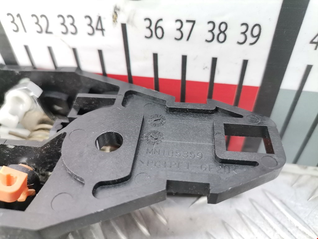 Ручка дверная передняя внутренняя левая MITSUBISHI Outlander XL 2006-2012
