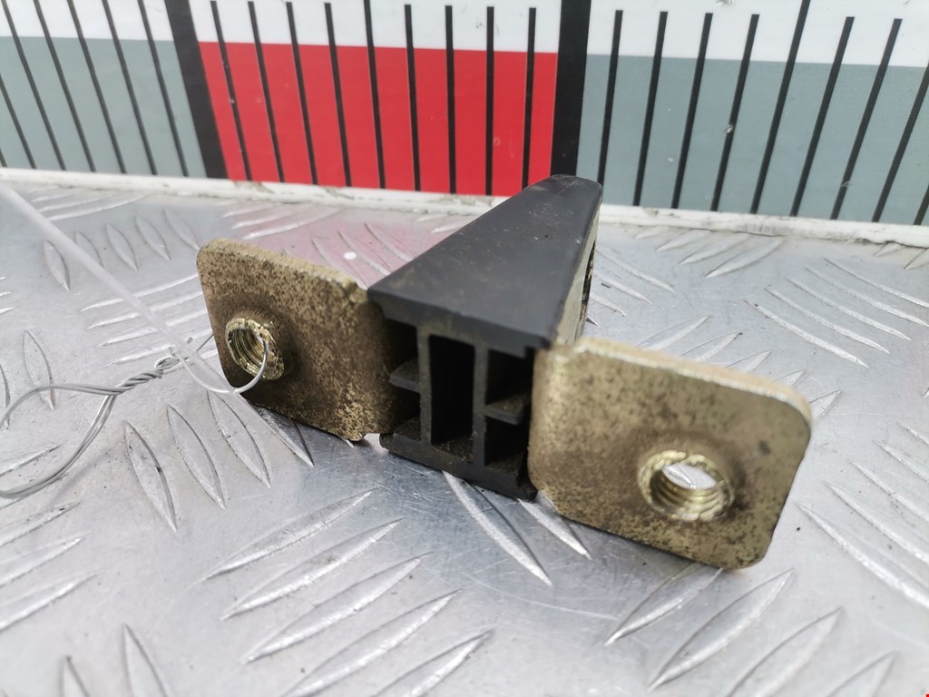 Замок багажника (крышки двери) OPEL Tigra A 1994-2001