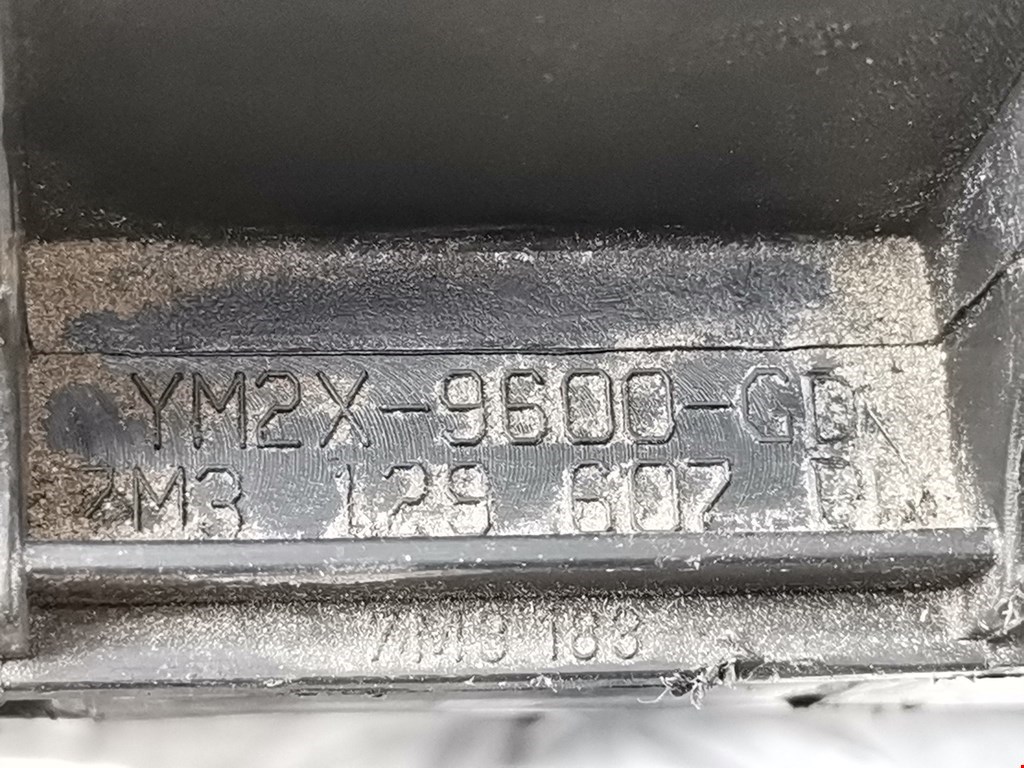 Корпус воздушного фильтра SEAT Alhambra 1996-2010