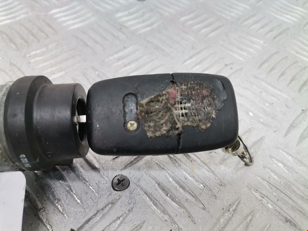 Замок зажигания AUDI A6 C5 1997-2004