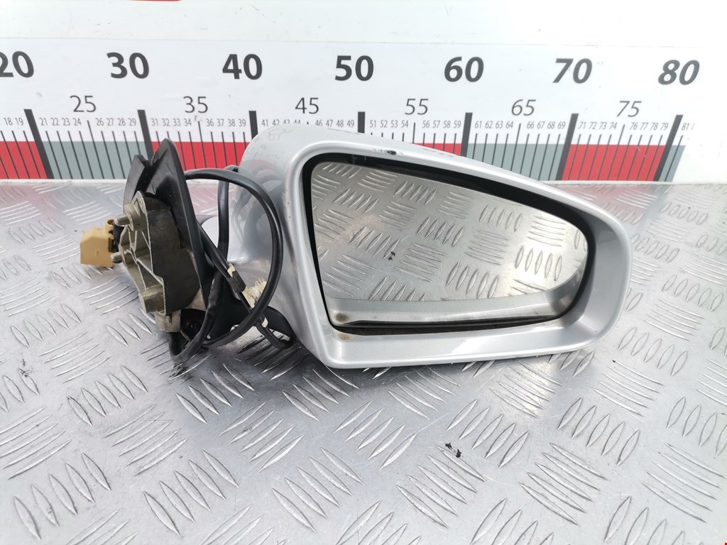 Зеркало правое AUDI A4 B6 2001-2005