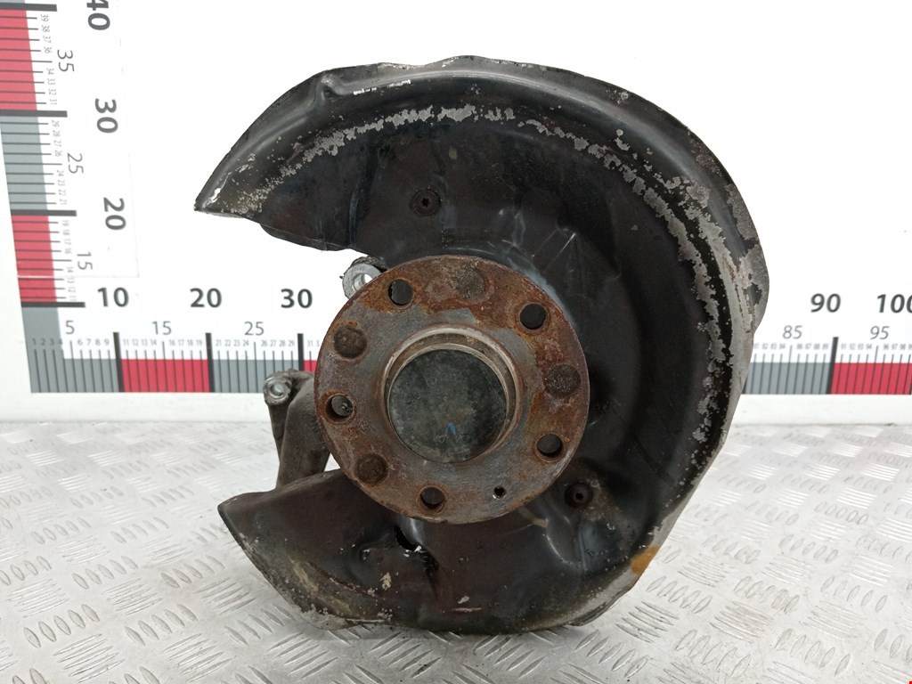 Ступица задняя левая VOLKSWAGEN Passat B7 2011-2015