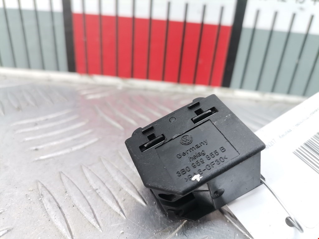 Кнопка стеклоподъемника VOLKSWAGEN Passat B5 1997-2005