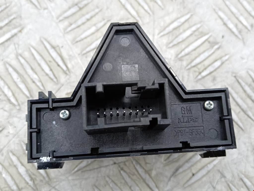Кнопка аварийной сигнализации (аварийки) OPEL Corsa D 2006-2014