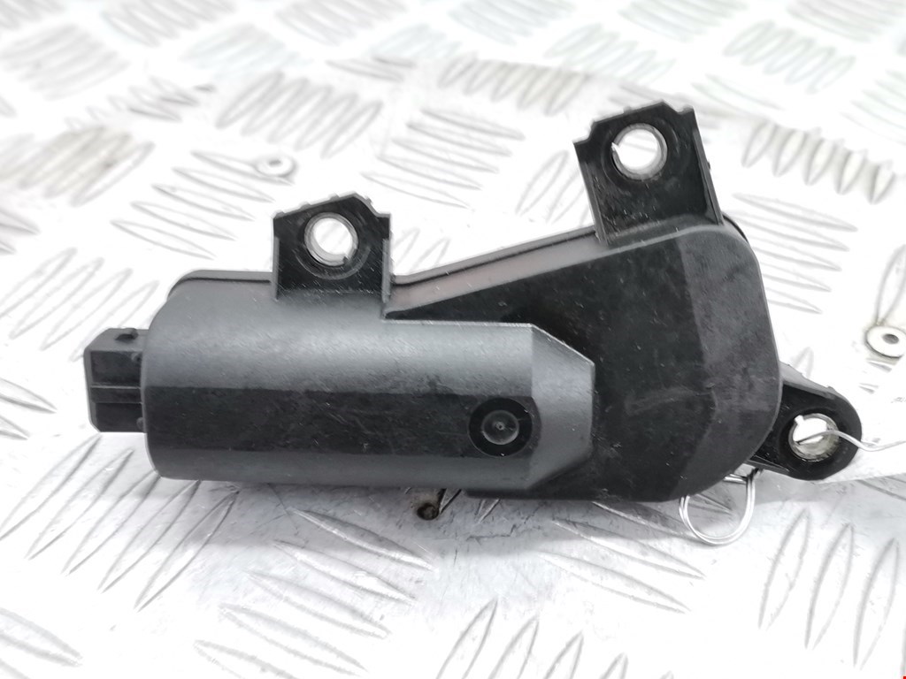 Сервопривод (электропривод моторчик привода) заслонок впускного коллектора BMW 3-Series (E46) (1998-2007)