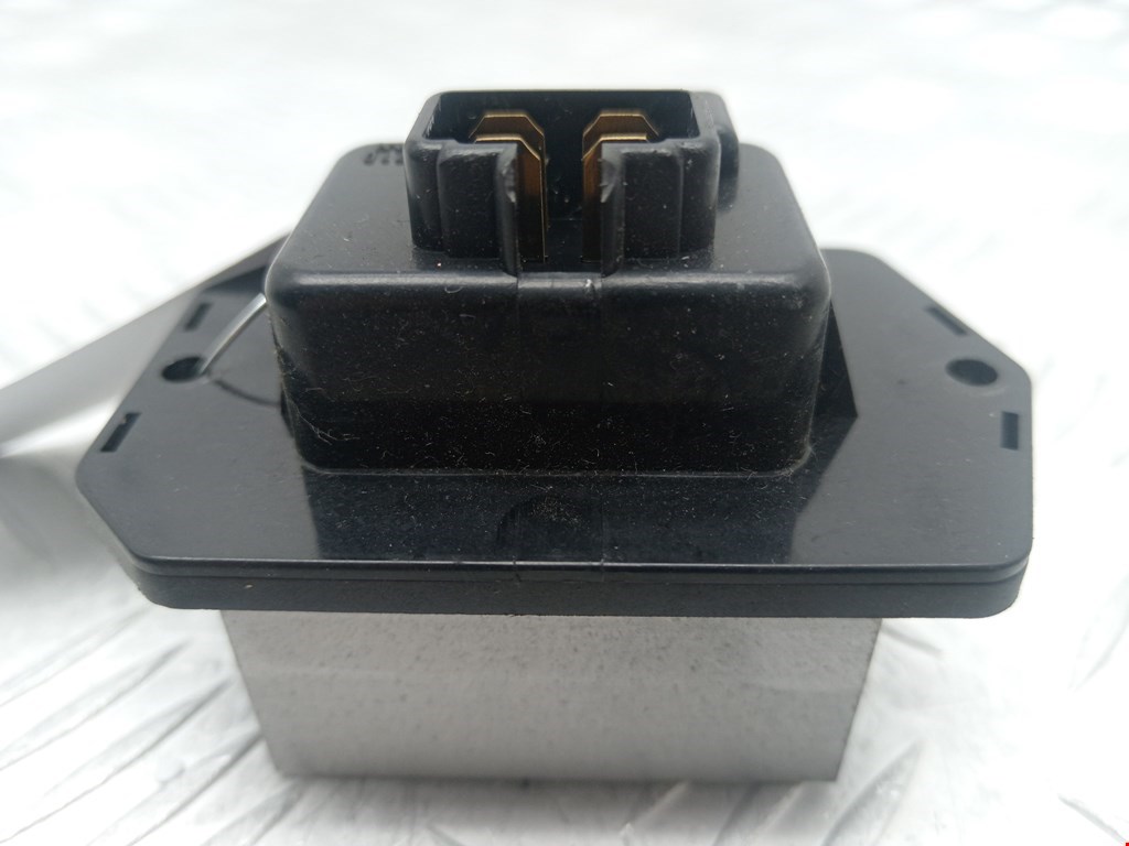 Резистор отопителя (сопротивление печки) HONDA CR-V II 2002-2007