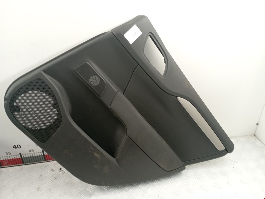 Обшивка двери задняя правая CITROEN C4 II 2010-н.в.