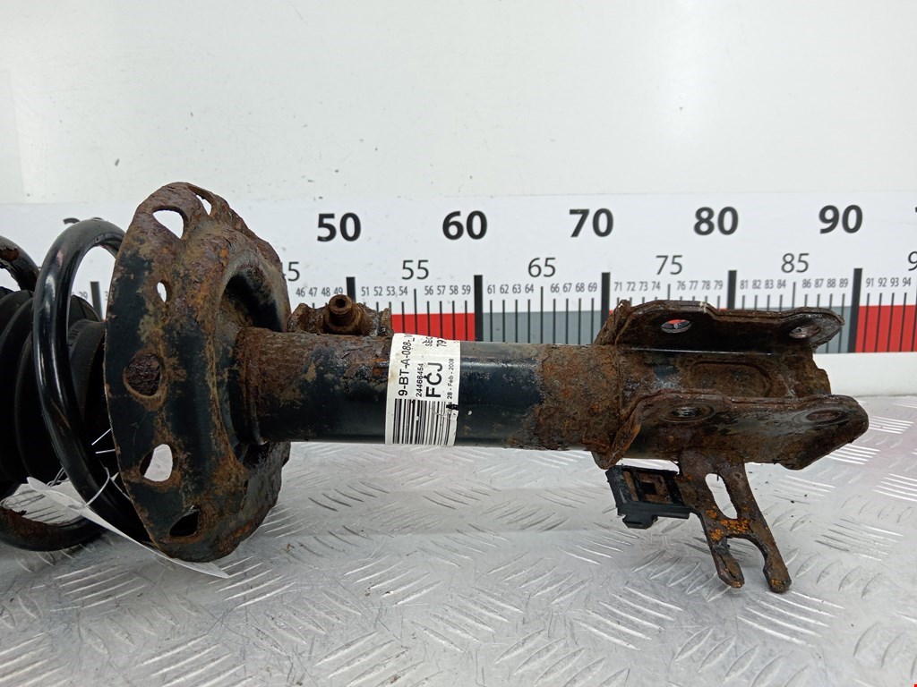 Амортизатор передний левый OPEL Astra H/Family 2004-2015