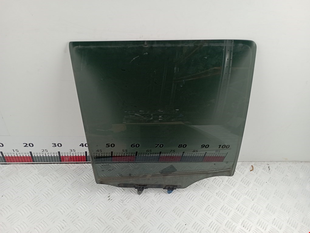 Стекло двери заднее правое NISSAN Pathfinder R51M 2004-2014