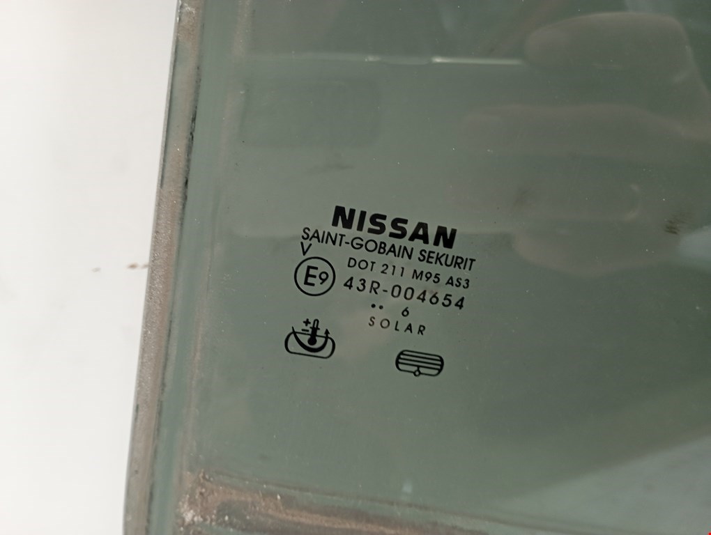 Стекло двери заднее правое NISSAN Pathfinder R51M 2004-2014