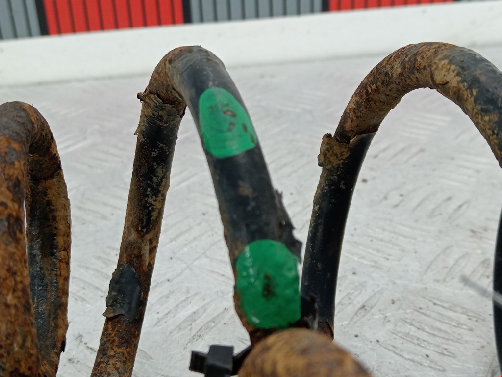 Пружина задняя левая/правая FIAT Sedici 2005-2014