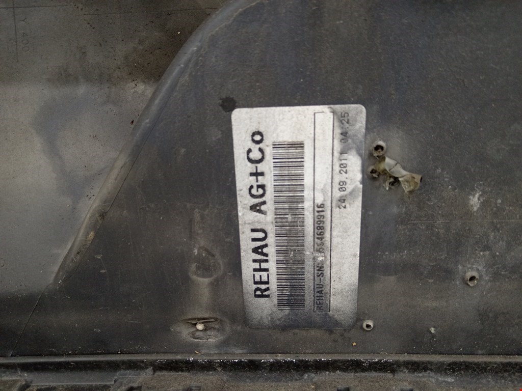 Бампер задний VOLKSWAGEN Passat B7 2011-2015