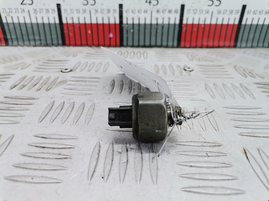 Датчик давления масла LEXUS IS 1999-2005