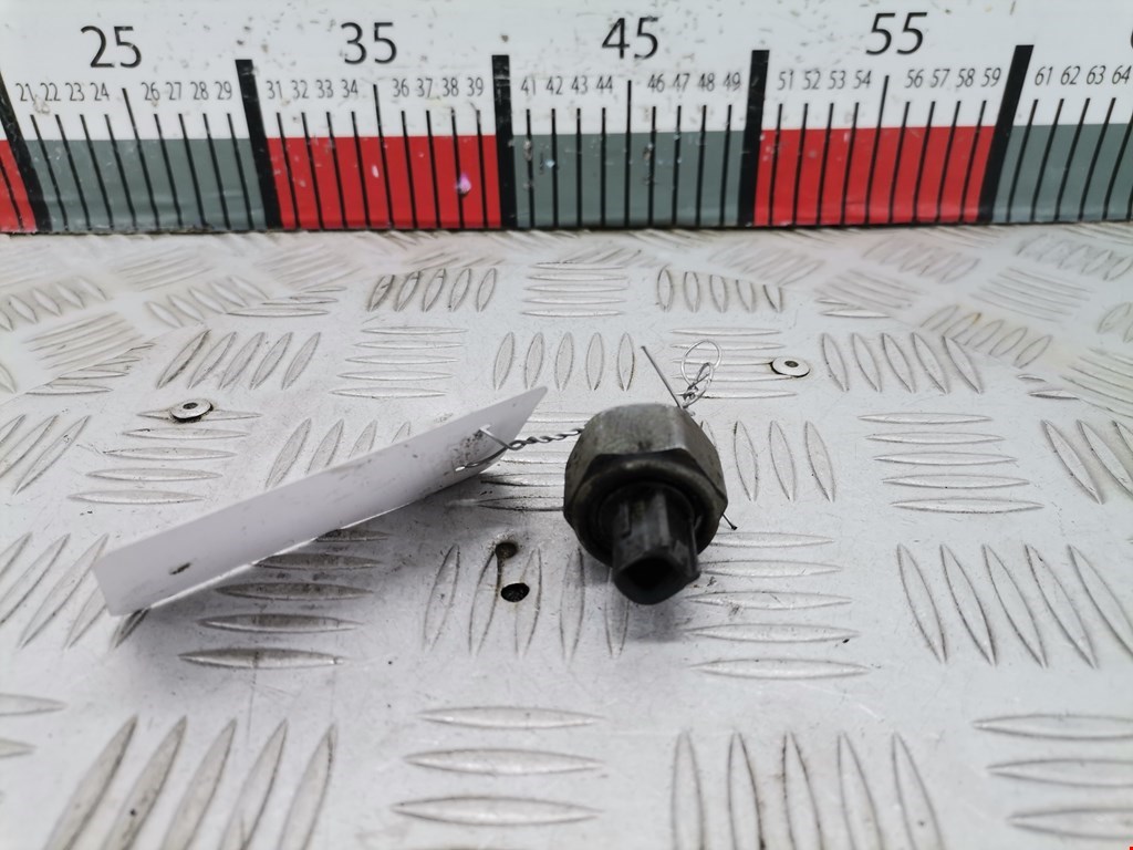 Датчик давления масла LEXUS IS 1999-2005