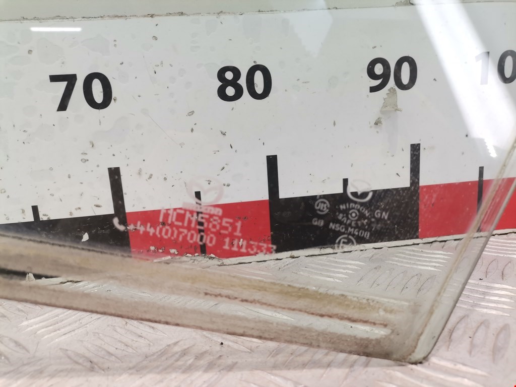 Стекло двери переднее левое MAZDA Mazda 6 GH 2007-2012