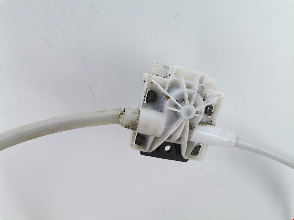 Стеклоподъемник передний левый IVECO Daily IV 2006-2011