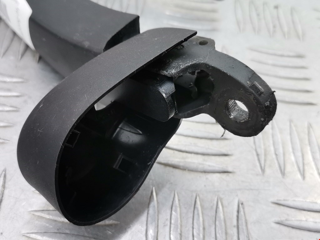 Поводок дворника задний (заднего) BMW 5er 5 серия F10/F11/F07 2009-2017